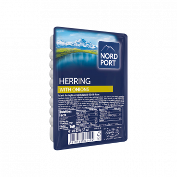NORD PORT Atlantic Herring Fillet Pieces Traditional Lightly Salted in Oil with Onion 150g